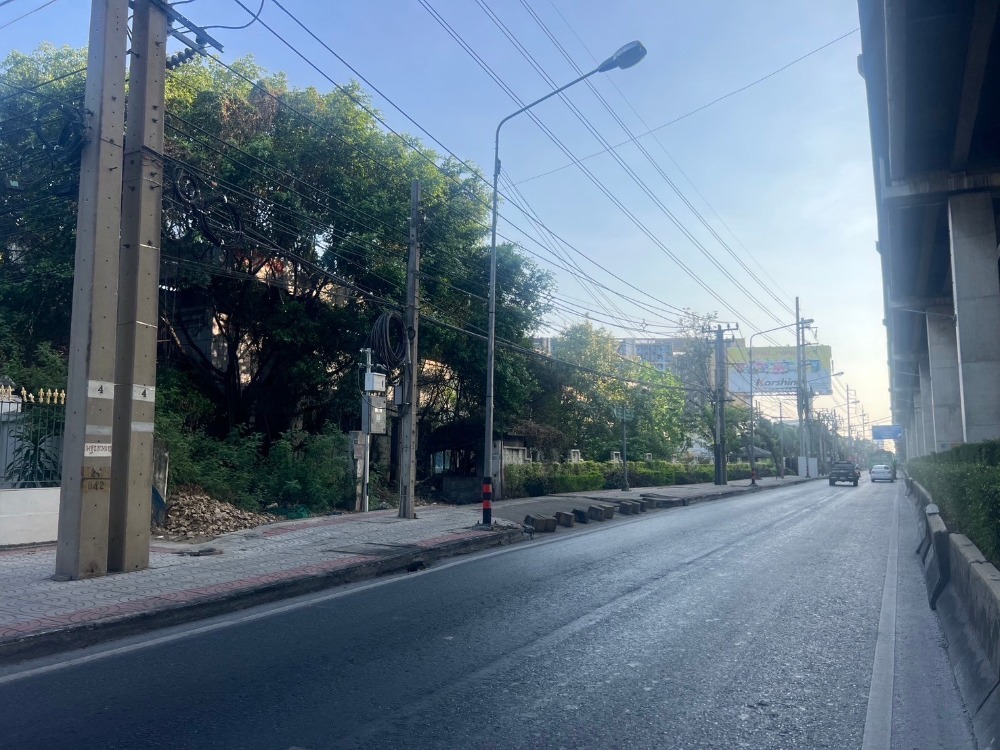 ขายที่ดินวิภาวดี ดอนเมือง หลักสี่ : ขายที่ดินใกล้สนามบินดอนเมือง 10 ไร่ ติดถนนใหญ่ฝั่งสนามบิน ข้างอนุสรณ์สถานแห่งชาติ
