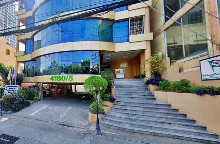 For SaleShop HouseKhlongtoei, Kluaynamthai : 5 Storey Office Building Next to Rama IV Near BTS Thong lor