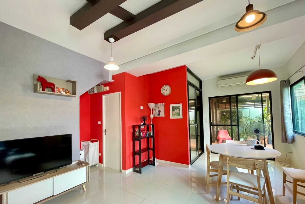 3-story townhouse for sale, The Terrace Ramintra 65, good location!! Behind the corner!! Loading...