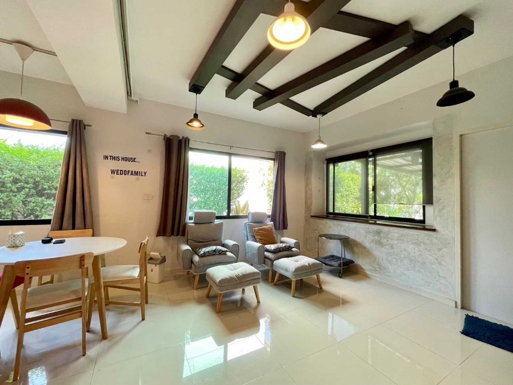 3-story townhouse for sale, The Terrace Ramintra 65, good location!! Behind the corner!! Loading...