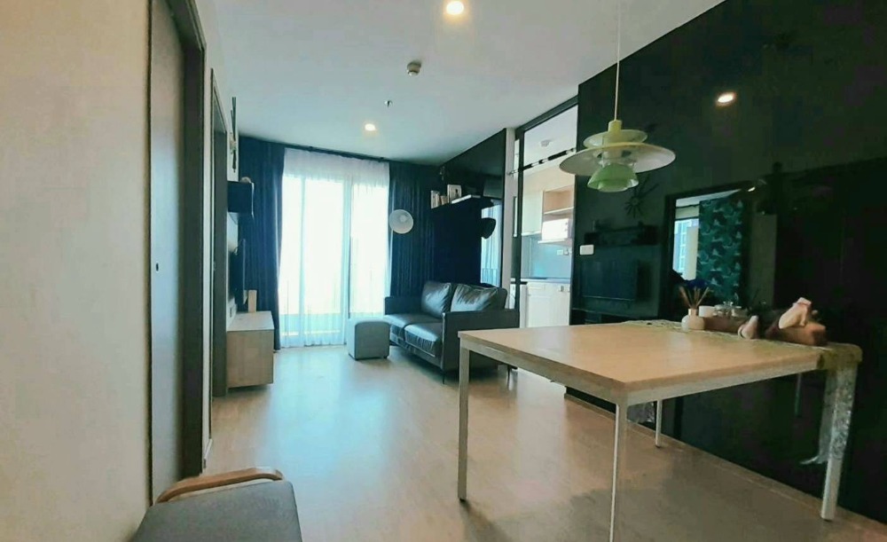 For RentCondoBangna, Bearing, Lasalle : 🏢 Ideo O2 🛏️ Beautiful room ✨ Many rooms 🌐 Good location, high floor 🌤️ Beautiful view 🛋️ Fully furnished 📺 Complete electrical appliances (special price)