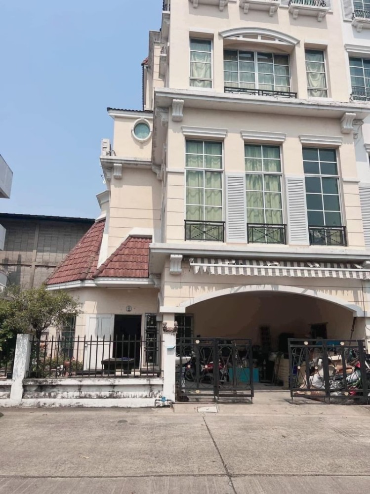For RentTownhomeSathorn, Narathiwat : 🚩For Rent🚩Townhome Baan Klang Krung Sathorn-North South Road, Near BTS Surasak