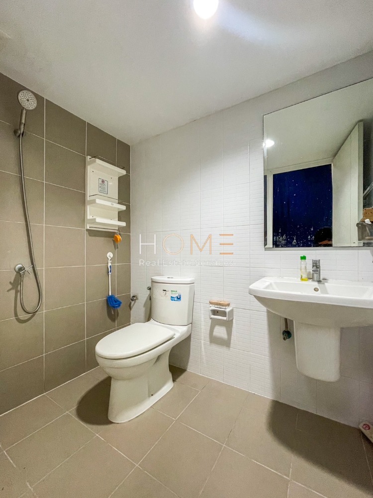 Completed addition ✨ Townhouse Baan Pruksa Leab Wari - Minburi / 3 bedrooms (for sale), Baan Pruksa Leab Wari - Minburi / Townhouse 3 Bedrooms (FOR SALE) COF522 Loading...