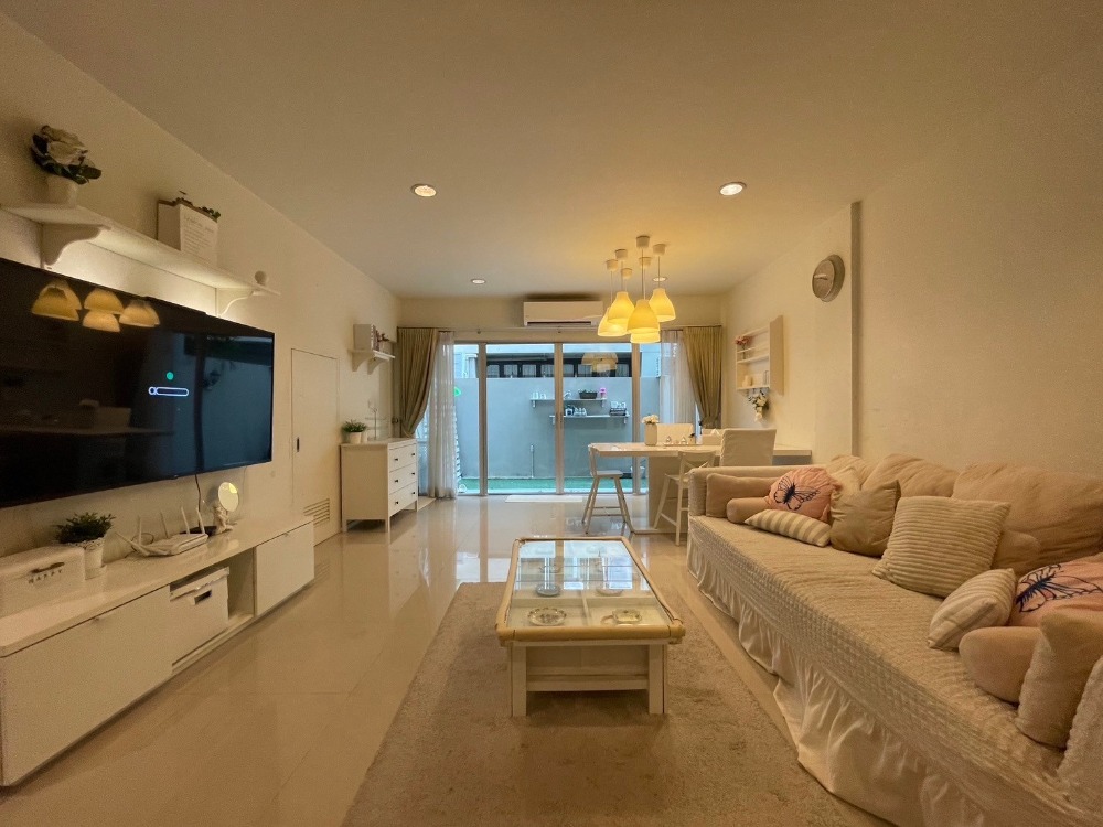 For RentTownhomePattanakan, Srinakarin : Noble Cube Pattanakran