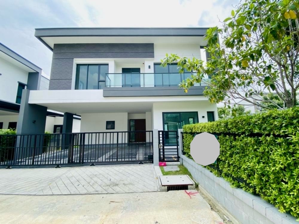 For SaleHouseLadkrabang, Suwannaphum Airport : Urgent sale, cost price, new luxury house, not yet decorated, corner house 68.8, north direction, lucky.
