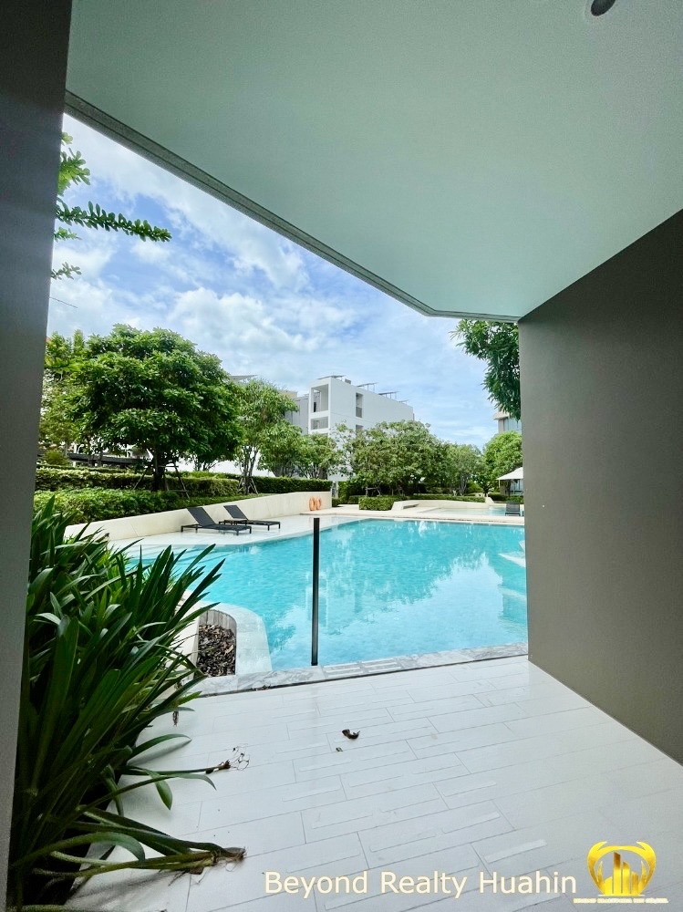 For RentCondoHuahin, Prachuap Khiri Khan, Pran Buri : 1 BR Pool Access, beautiful room at Veranda Residence Huahin