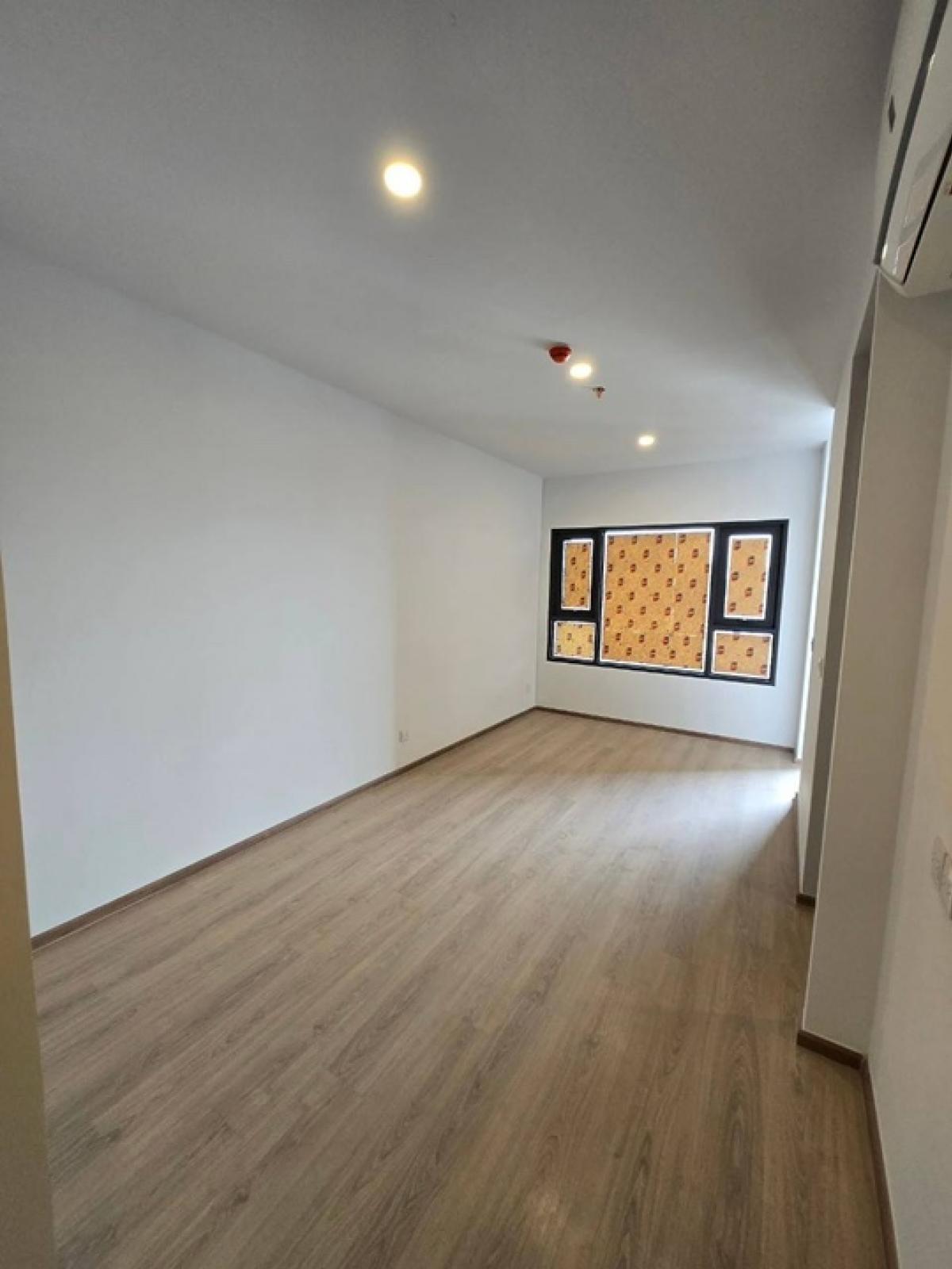 ขายดาวน์คอนโดคลองเตย กล้วยน้ำไท : 🔥ขายดาวน์ ด่วน1ห้องนอน ครัวแยก Life Rama 4 ราคาดี ตำแหน่งสวย