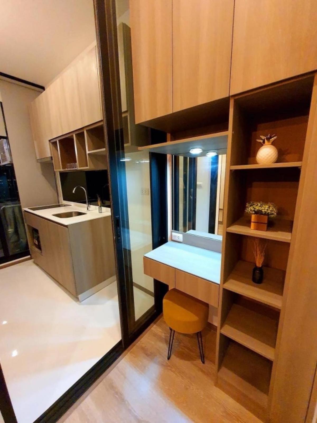 Urgent sale KnightsBridge Prime Onnut at cost price (with tenant or you can live in it yourself) Loading...