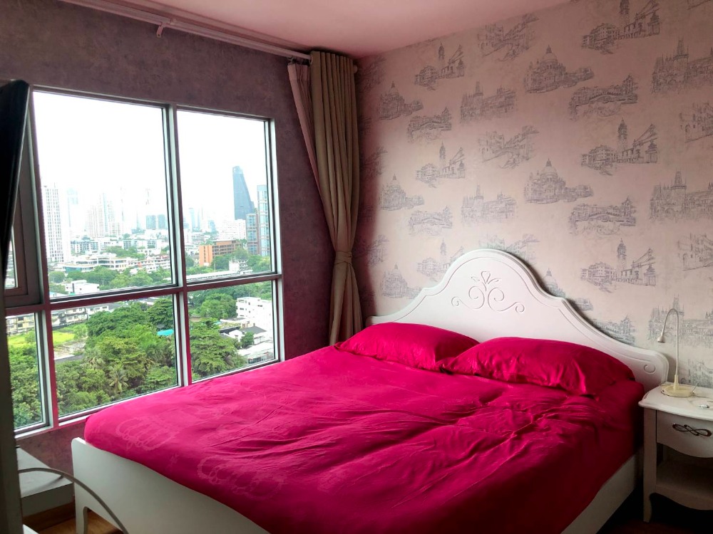 For RentCondoKhlongtoei, Kluaynamthai : ASPP117 Condo Aspire Rama 4 for rent 18th Floor Building A City view 39m² 1 bed 1 bath 14,000 baht 064-878-5283