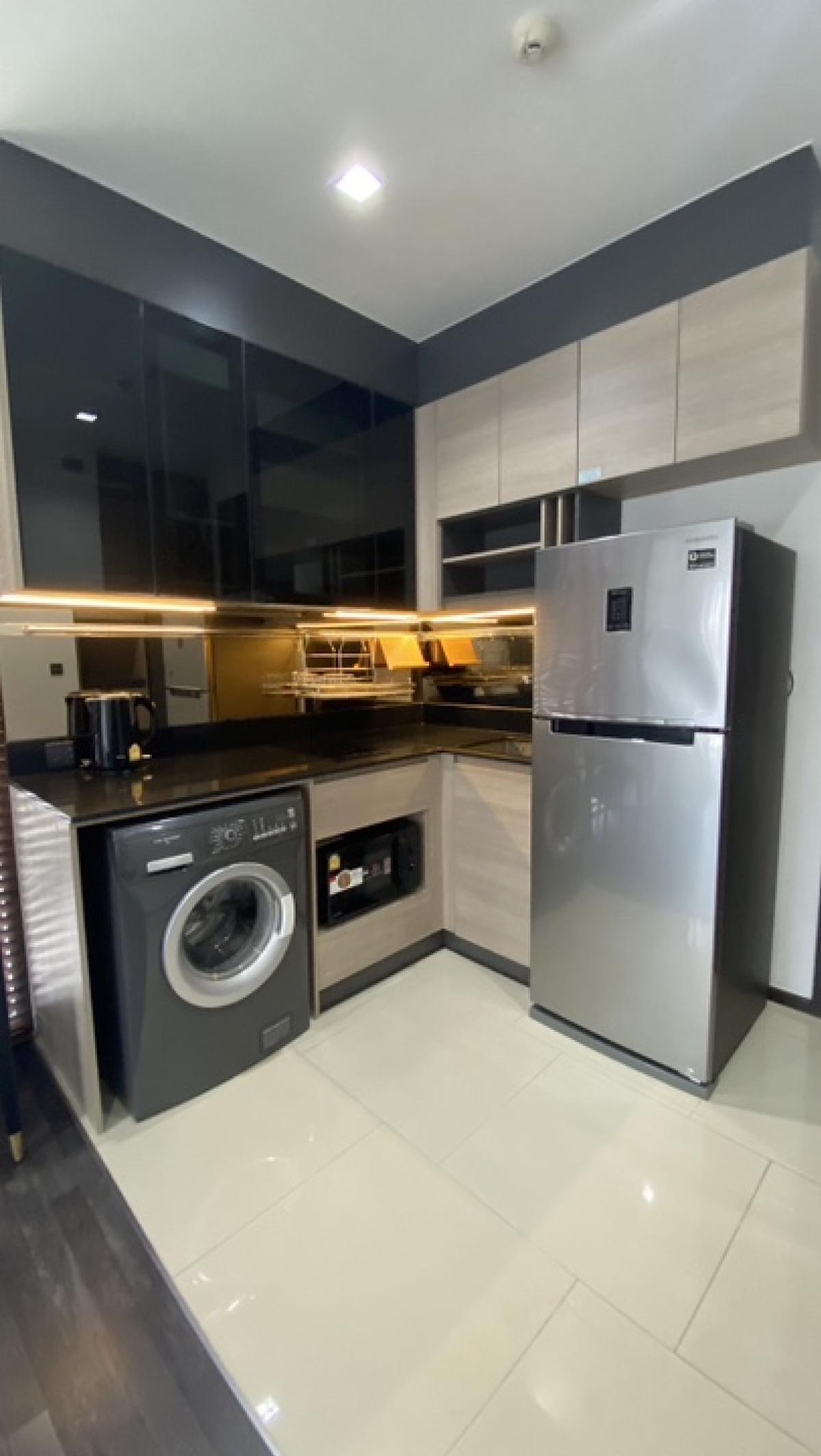 For RentCondoRama9, Petchburi, RCA : 💥Hot🔥Hot🔥The Line Asoke-Ratchada 1bedroom 36sq.m corner room, garden view (ready to move in)