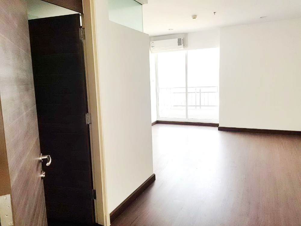 For SaleCondoRama3 (Riverside),Satupadit : 3699😍 For SELL 3 bedrooms for sale 🚄 near BTS Chong Nonsi 🏢 Supalai Prima Riva Rama 3 Supalai Prima Riva Rama 3 🔔 Area: 255.70 sq m. 💲 Sale: 26,000,000฿📞O99-5919653,065- 9423251✅LineID:@sureresidence