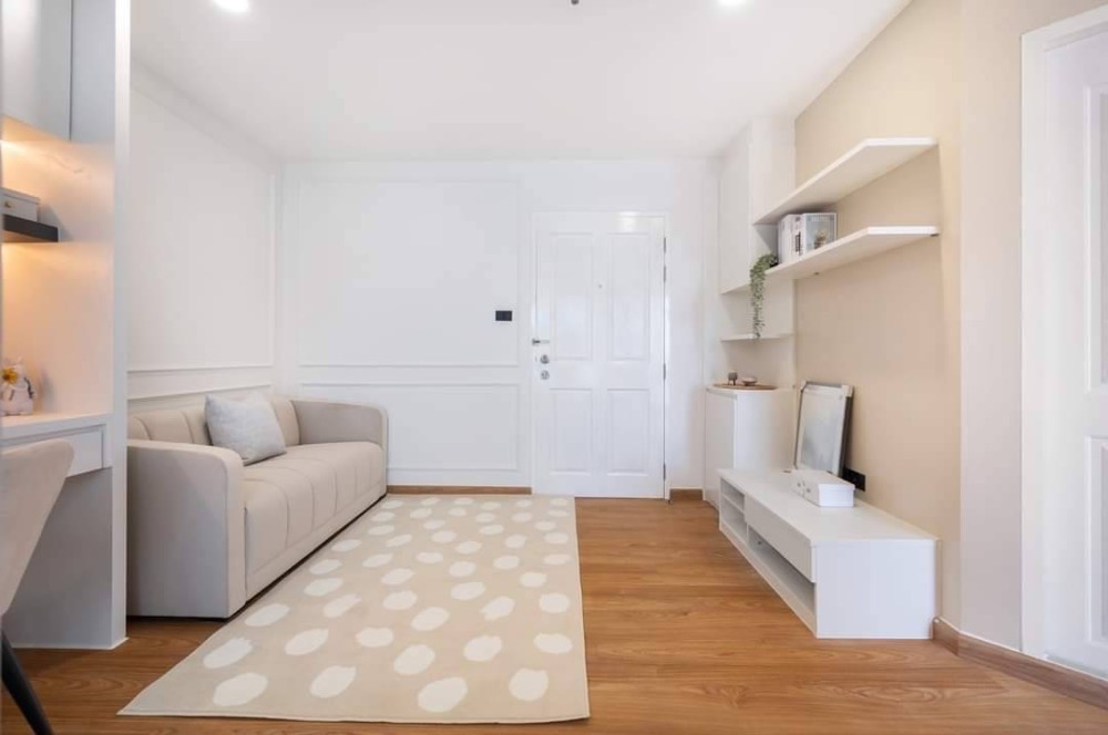S2777 Condo for sale: The Trust Residence Pinklao, spacious room, very special price Loading...