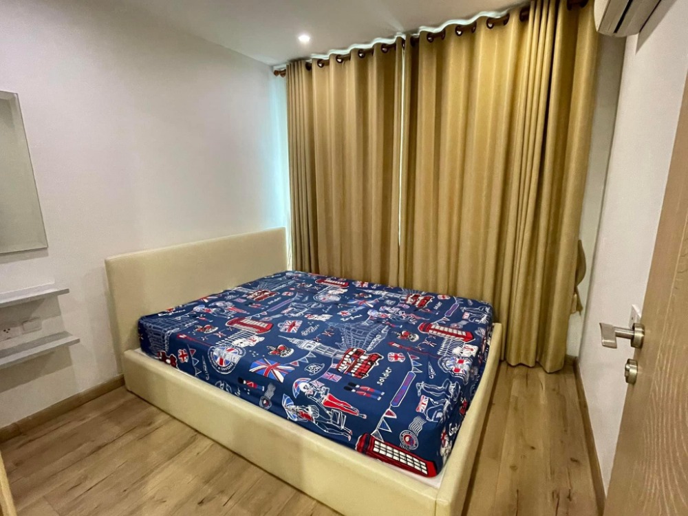 For RentCondoRattanathibet, Sanambinna : For rent Budget condo Tiwanon🧸 size 26 sq m🍩 1 bedroom🛋️ 1 kitchen🍳 8th floor ✨ complete furniture and electrical appliances🌻 There is a washing machine. Near MRT Ministry of Public Health
