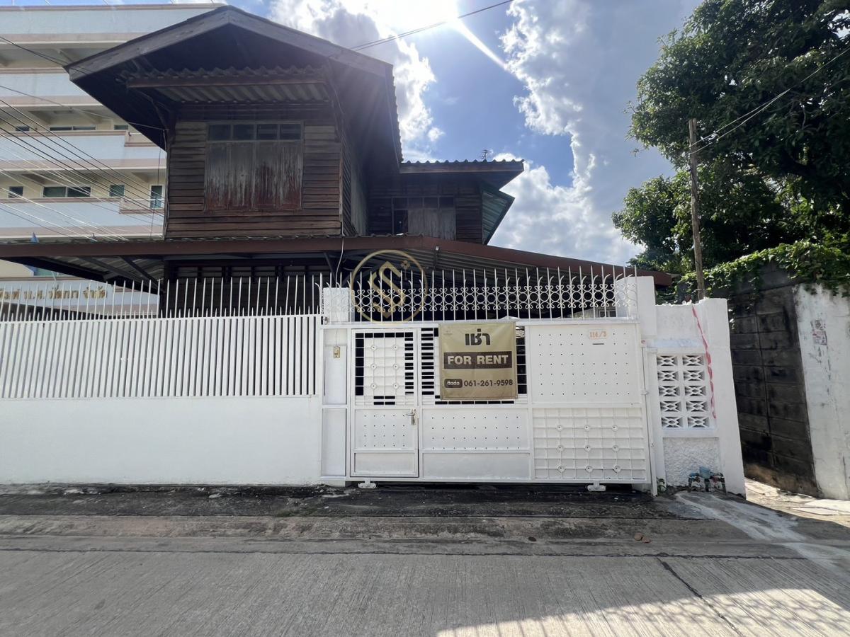 ให้เช่าบ้านราชเทวี พญาไท : ให้เช่าด่วน บ้านไม้ 2 ชั้น ทำเลพระราม 6 ซอย 41 ซอยหม่อมแผ้ว 15,000 บาท/เดือน