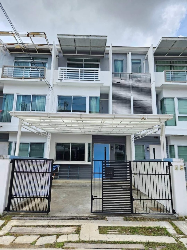 ให้เช่าทาวน์โฮมพัฒนาการ ศรีนครินทร์ : ให้เช่า หมู่บ้าน บ้านใหม่ พระราม9 - ศรีนครินทร์ พร้อมเครื่องใช้ไฟฟ้าเฟอร์นิเจอร์
