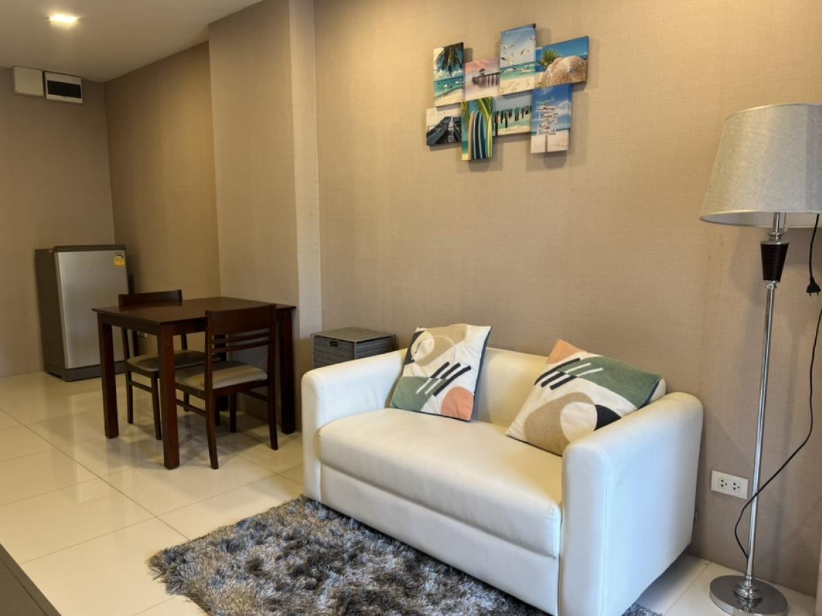 For RentCondoLadkrabang, Suwannaphum Airport : Condo for rent, Airlink Residence Romklao-Lat Krabang, 1 bedroom, 1 bathroom, size 39 sq m, with furniture. electrical appliance Near Suvarnabhumi Airport Ready to move in 20/6/67