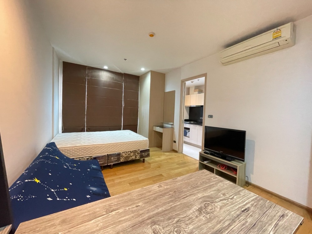 For RentCondoWongwianyai, Charoennakor : Fuse sathorn taksin, beautiful room, open view, high floor, fully furnished, beautiful room, near BTS Wongwian Yai.
