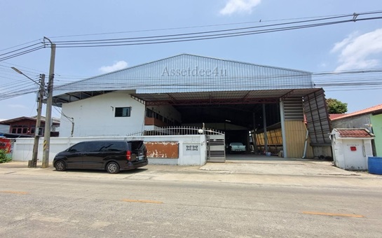 For RentWarehousePhutthamonthon, Salaya : Warehouse with office for rent There are worker housing, total area 1,880 sq m, Phutthamonthon Sai 5, trailers can enter.