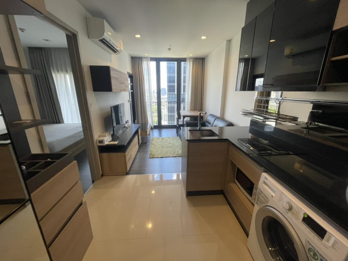For RentCondoRama9, Petchburi, RCA : 🔴🔥Price reduction with deals🔥Urgent📍THE LINE ASOKE RATCHADA 1Bedroom 36sq.m. Corner room, high floor, beautiful view, lowest special price in the building (ready to move in)🛋️