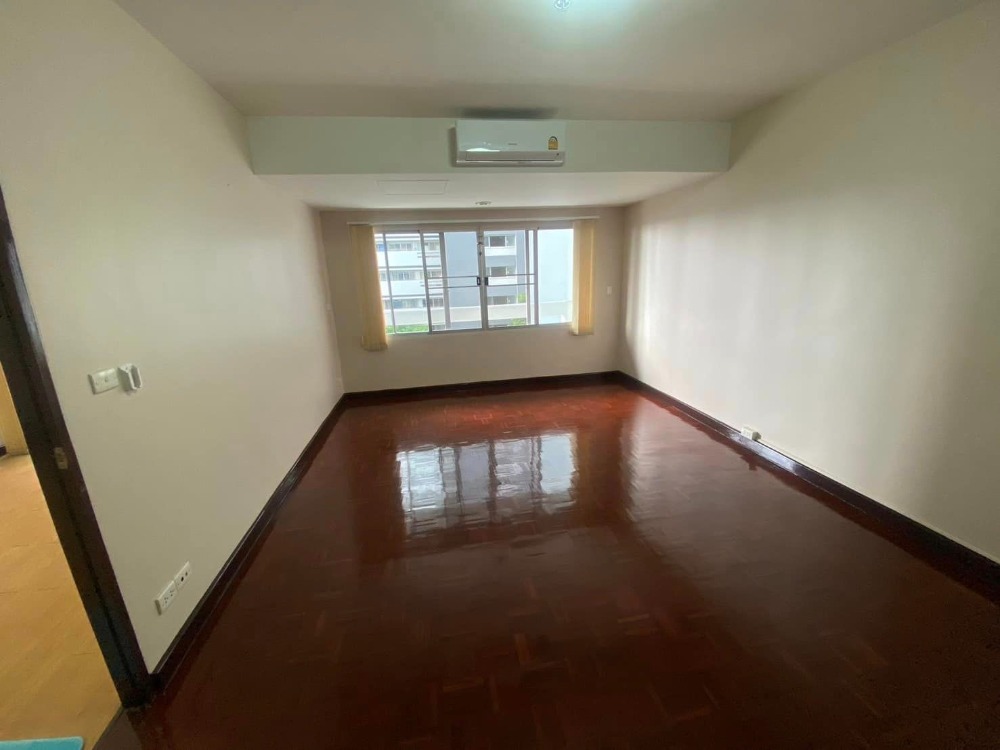 ขายคอนโดวิภาวดี ดอนเมือง หลักสี่ : รหัสทรัพย์ BH0204 บ้านประชานิเวศน์ 1 ห้องขนาด 60 ตร.ม. แบบ 1 ห้องนอน 1 ห้องน้ำ ชั้น5