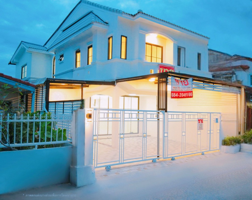 For SaleHouseSaraburi : Renovated Home, Ready to move in Located on the main road,City Center