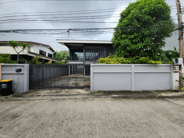 ให้เช่าบ้านโชคชัย4 ลาดพร้าว71 : ให้เช่าบ้านเดี่ยว ใกล้ แม็คโคร วังหิน เพียง 5 นาที