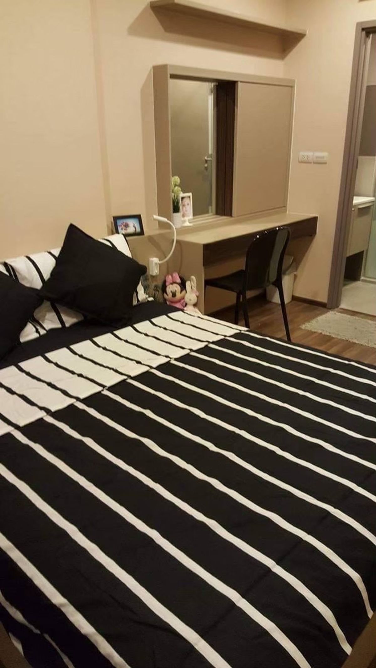 ให้เช่าคอนโดวงเวียนใหญ่ เจริญนคร : 🌈ว่าง 01 พฤศจิกา🌈🍀🍀ทีล สาทร-ตากสิน🍀🍀ติดBTS 🚇วงเวียนใหญ่🍀 ห้องกว้าง•วิวสวย 35 ตร.ม🍀ชั้น 15