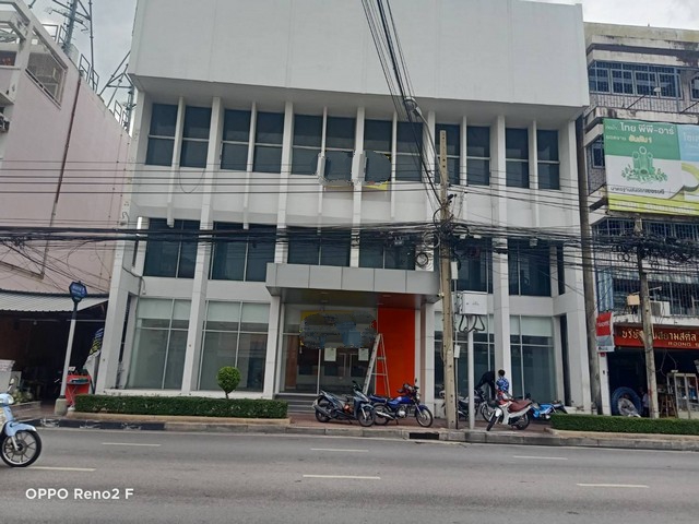 ให้เช่าอาคารพาณิชย์เยาวราช บางลำพู : BS1408ให้เช่าอาคาร 4 ชั้น ขนาดใหญ่พื้นที่ใช้สอย 1,000 ตรม.ย่านนางเลิ้ง เหมาะทำร้านขายส่ง ออฟฟิศ