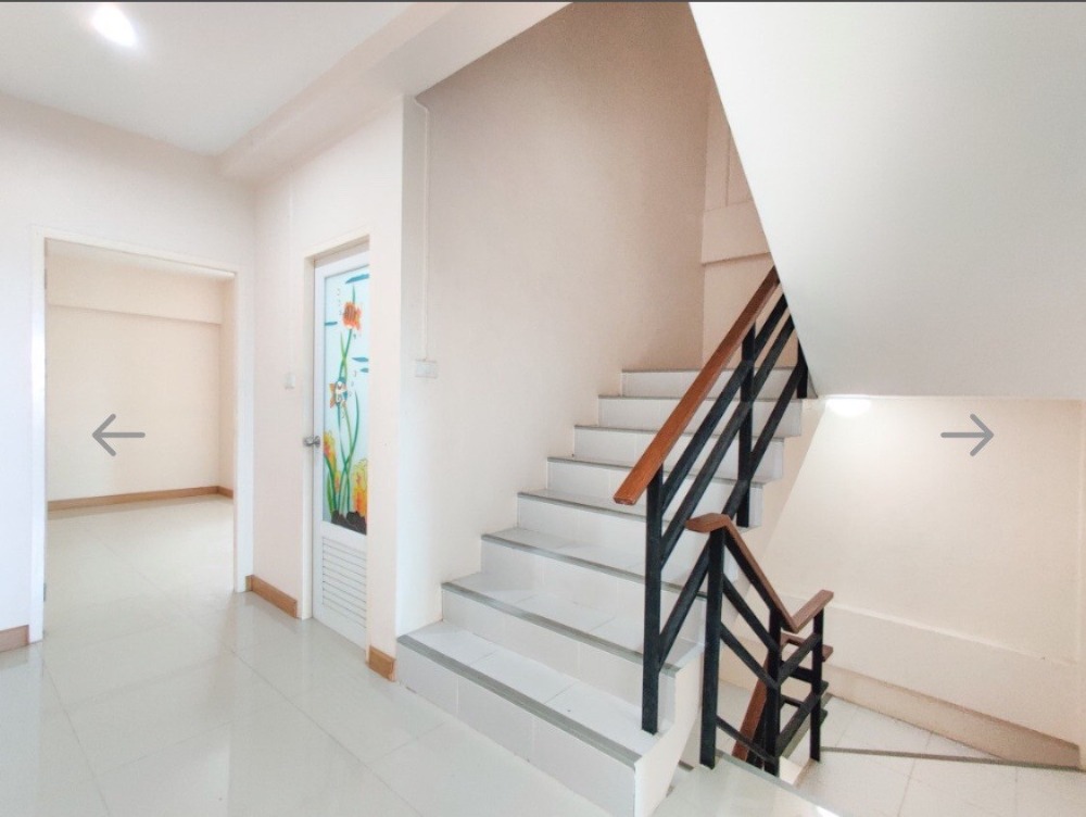 ขายโฮมออฟฟิศมีนบุรี-ร่มเกล้า : S-OKUT101 ขาย โฮมออฟฟิศ ซ.เคหะร่มเกล้า45 ขนาด18ตร.ว. พื้นที่ใช้สอย 79ตรม. 4นอน 4น้ำ 6.9 ล้าน 064-959-8900