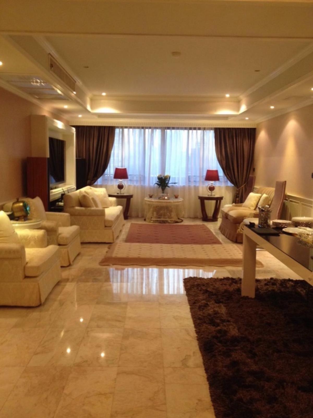 For SaleCondoOnnut, Udomsuk : 📢👇 3 beds for sale at Empire House Condominium  Ekamai 12 , fully furnished