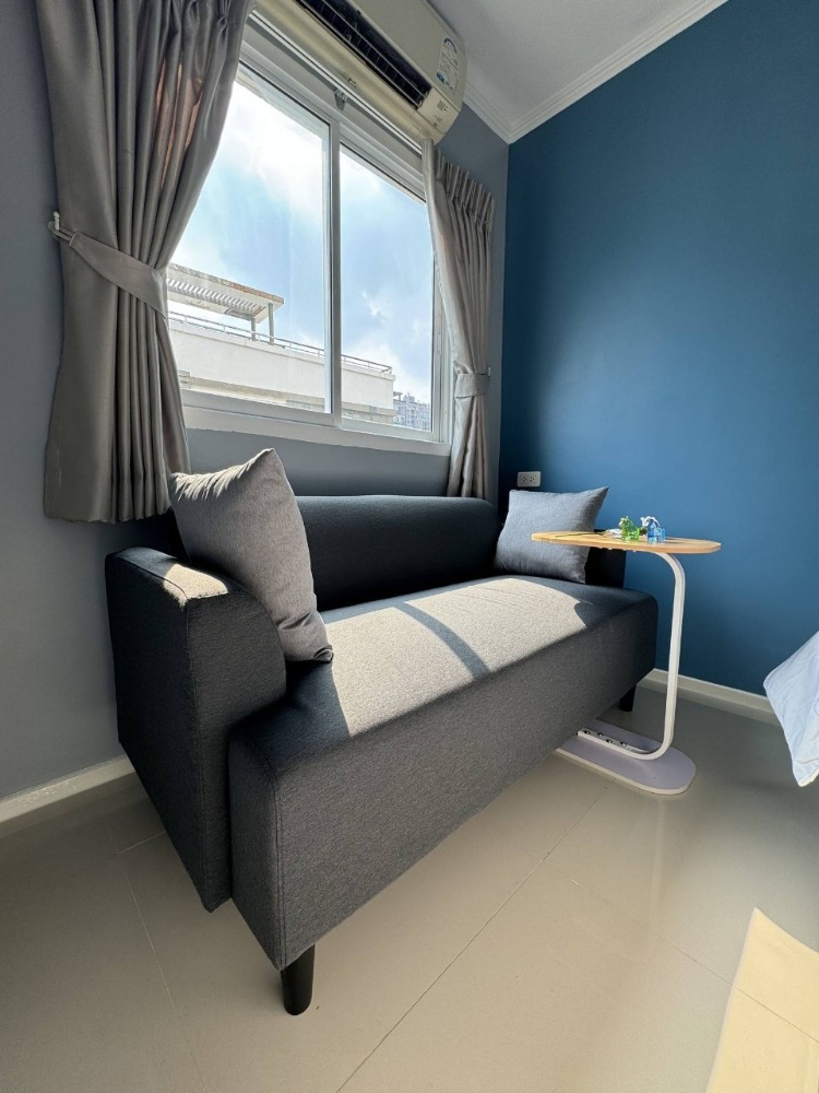 S-NTHIL104 ขาย คอนโด น็อตติ้ง ฮิลล์ แบริ่ง สุขุมวิท 107 ชั้น8 วิวสระ 26.91 ตรม. 1นอน 1น้ำ 1.35ลบ. 064-878-5283 Loading...