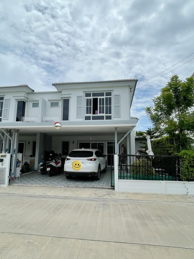For SaleTownhomeRathburana, Suksawat : Q District Suksawat 76 / 3 Bedrooms (Sale), Q District suksawat 76 / 3 Bedrooms (SALE) DAO097