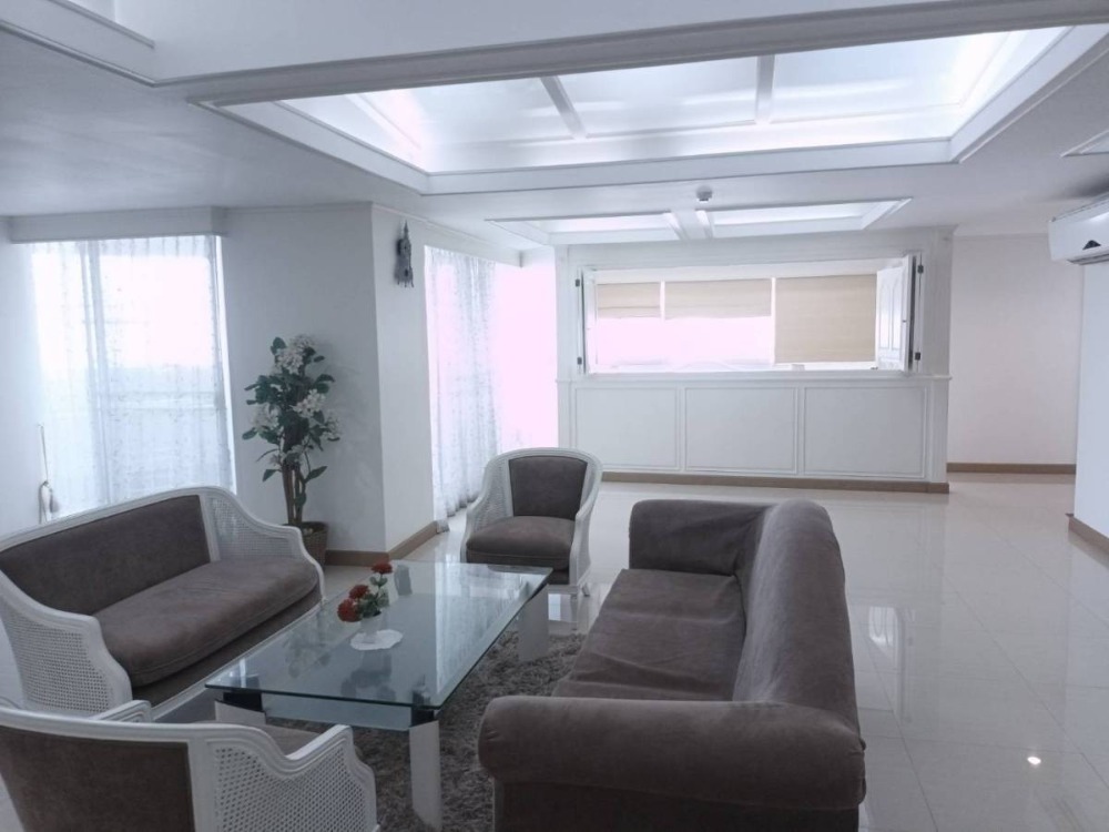 For RentCondoSukhumvit, Asoke, Thonglor : Condo for rent, Taiping towers, fully furnished. Ready to move in Big room, lots of space