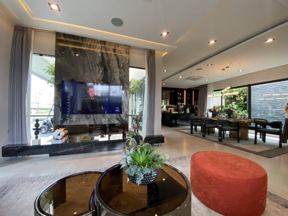 Luxury House Bangna Km.5 with the best functions Electrical pole into the ground, house for Young Successor ✨💸 Loading...