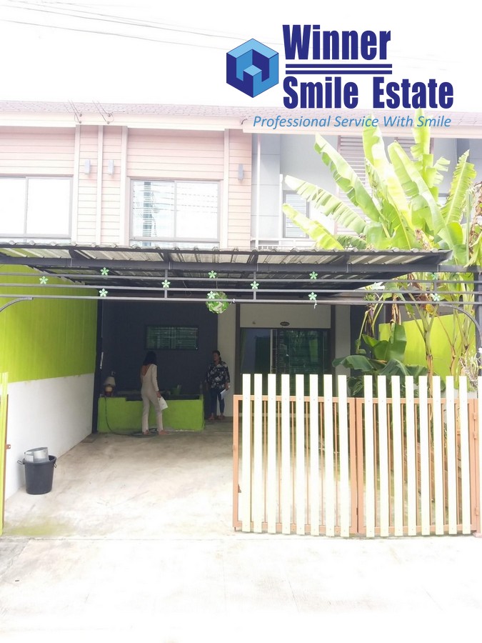 For SaleTownhomeSamut Prakan,Samrong : Pruksa Prime house for sale Lat Krabang-Suvarnabhumi (Baan Pruksa 86/3), large house, land 24.3 wa, 3 bedrooms, 2 bathrooms.