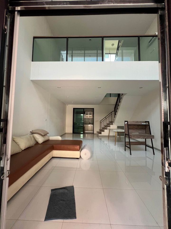 ขายทาวน์โฮมพระราม 2 บางขุนเทียน : อนินทาวน์ เทียนทะเล 7 / 3 ห้องนอน (ขาย), Arnintown Thientalay 7 / 3 Bedrooms (SALE) DAO111