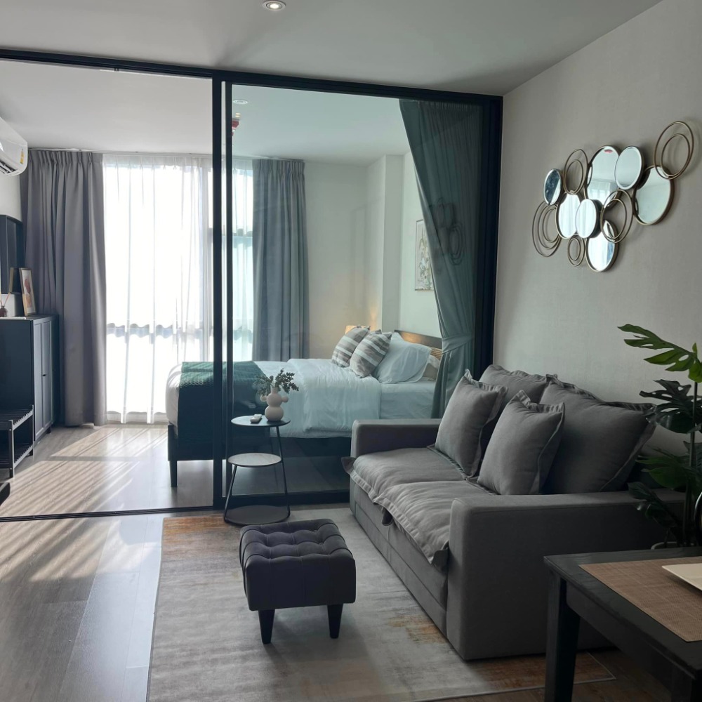 For RentCondoSukhumvit, Asoke, Thonglor : Condo for rent, Rhythm Ekkamai, ready to move in. If interested, contact Line @goodmanpro or call 0999029192.