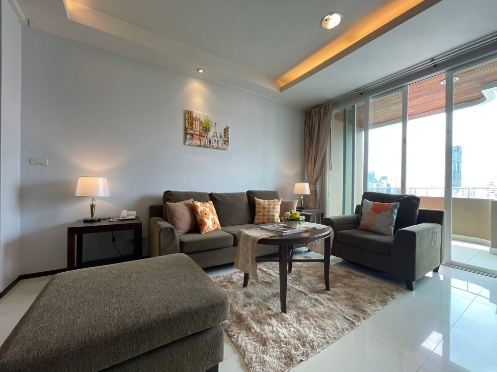 For RentCondoSukhumvit, Asoke, Thonglor : Piyathip Place Sukhumvit 39