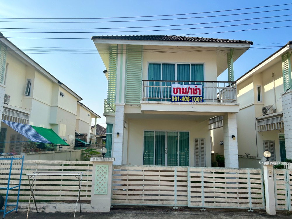 ขายบ้านสมุย สุราษฎร์ธานี : บ้านเดี่ยว 48 ตรว. 3 ห้องนอน (มี walk-in closet) 3 ห้องน้ำ built-in พร้อมใช้งาน ใกล้เกาะลำพู
