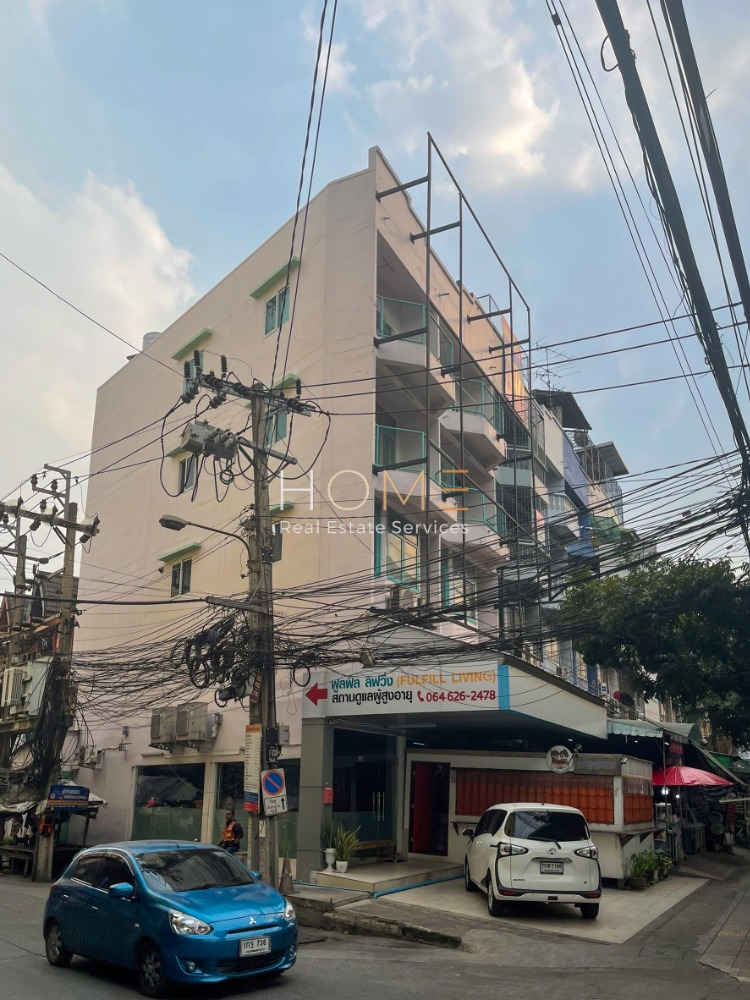 For SaleShop HouseKasetsart, Ratchayothin : Commercial Building Soi Phaholyothin 40 / 4.5 Storey (FOR SALE) COF531
