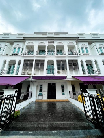 For RentTownhomeOnnut, Udomsuk : HR1730 for sale and rent, 3-story townhome, Leon Village, Soi Sukhumvit 62, near the expressway, not far from BTS Bang Chak.