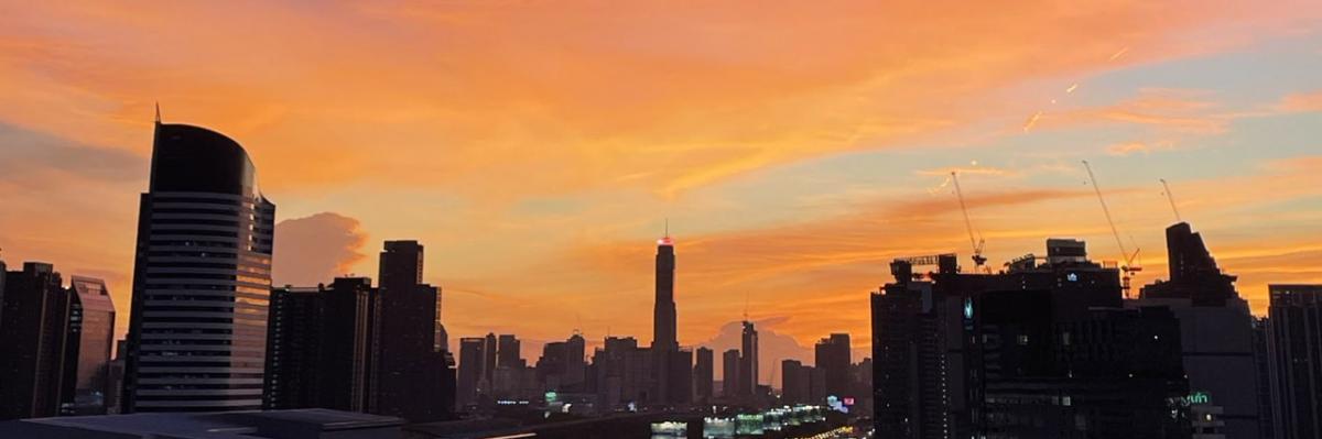 Urgent sale!! Lumpini Park Condo Rama 9 Ratchada Loading...