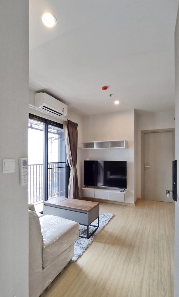 For RentCondoThaphra, Talat Phlu, Wutthakat : 👑 The Privacy Thaphra Interchange 👑 1 Bedroom Plus 35.67 sq m., 19th floor, room wall not attached to other rooms. Fully furnished, ready to move in