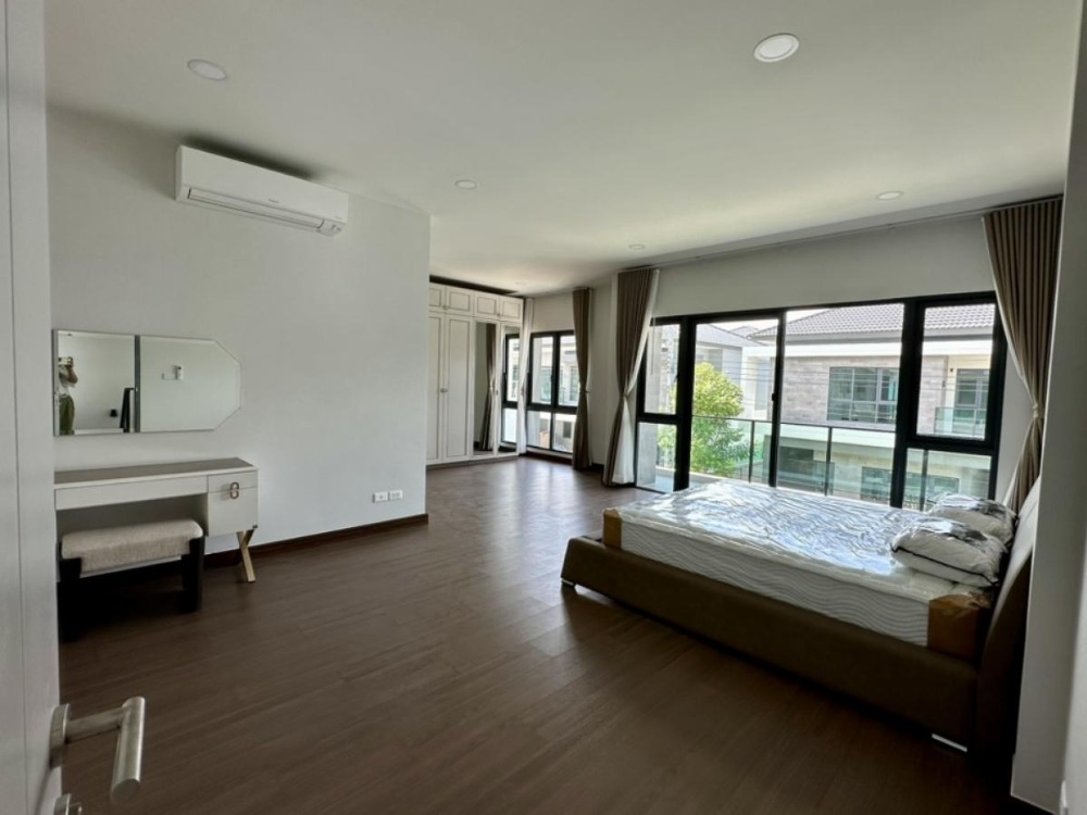 For RentHouseBangna, Bearing, Lasalle : New house for rent The City Bangna next to MEGA BANGNA