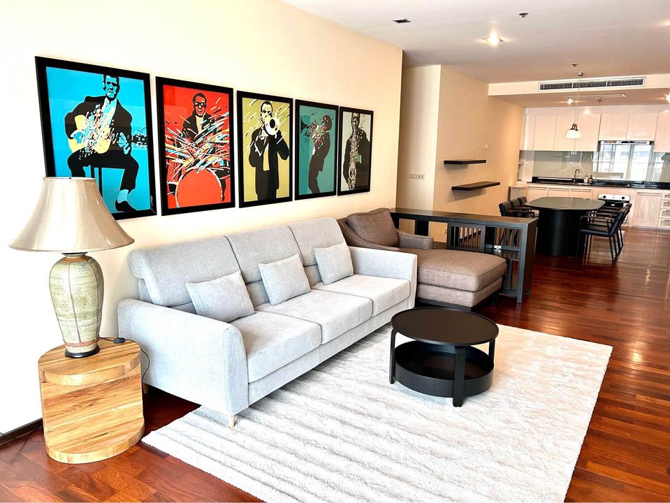 For RentCondoSukhumvit, Asoke, Thonglor : 👑 Noble Ora 👑 2 bedrooms, 2 bathrooms, 147 sq m., large room, fully furnished. Ready to move in