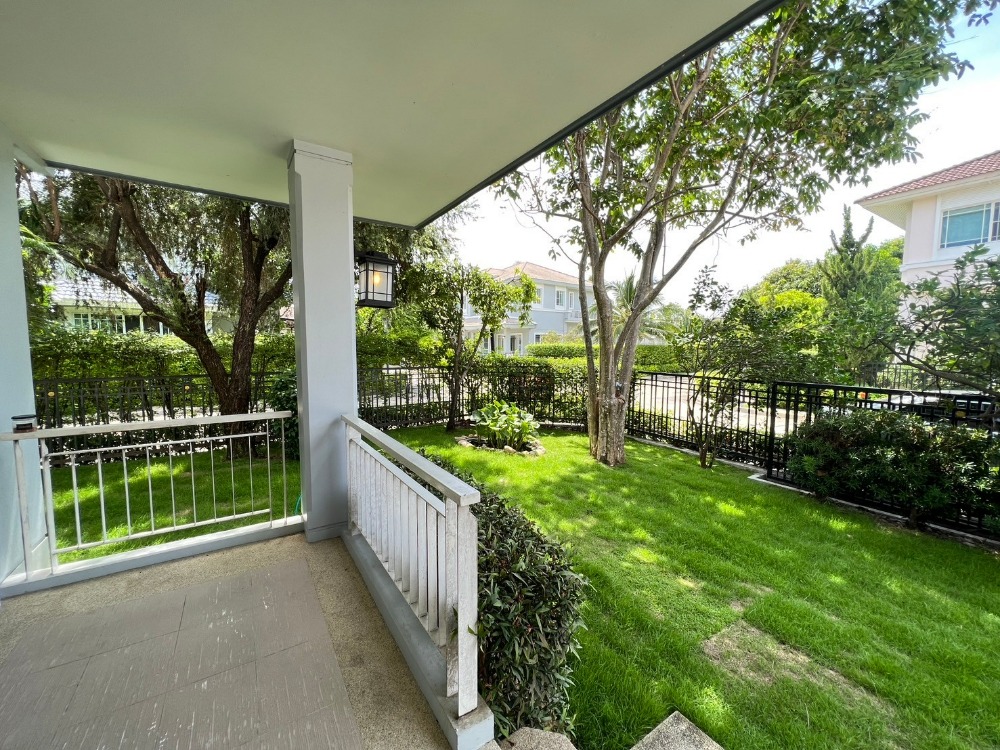 Single house for rent 🏡Nantawan Sathorn-Ratchapruek 🌟#complete  with furniture throughout the house #Very  close to BTS Bang Wa ✨ Price only 70,000 baht!!! Loading...