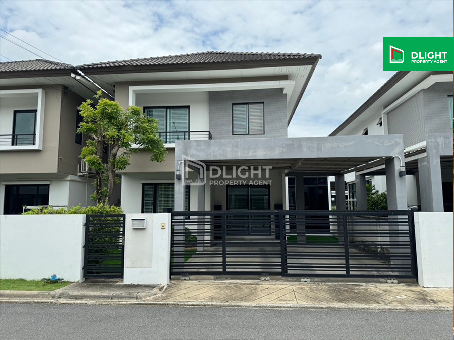 For SaleHouseSamut Prakan,Samrong : Urgent sale/rent, Areeyacomo Village, Bangna-Wongwaen, Bangna Km.10, area 39.7 sq m, 4 bedrooms, 3 bathrooms, selling price 5.79 million baht, rent 35,000 baht per month.