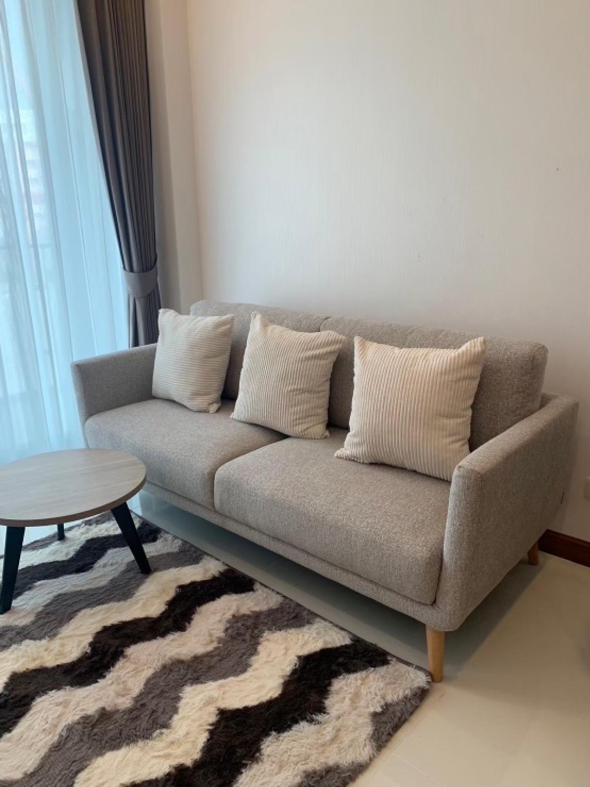For RentCondoWongwianyai, Charoennakor : For Rent Supalai Premier Charoen Nakhon 1 bed 48 Sqm acceptable 6 months