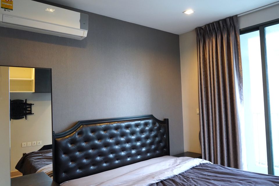 For RentCondoRatchathewi,Phayathai : Ideo Mobi Phayathai【𝐒𝐄𝐋𝐋 & 𝐑𝐄𝐍𝐓】🔥Large room, 2 bedrooms, complete with furniture/appliances. Near BTS/ARL Phaya Thai 🔥 Contact Line ID: @hacondo