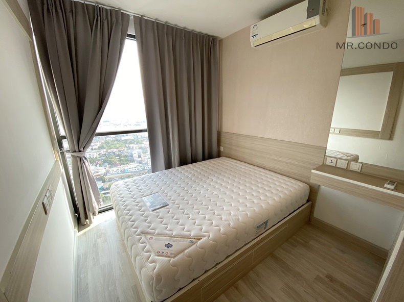 For RentCondoWongwianyai, Charoennakor : *FOR RENT* IDEO MOBI Sathorn, beautiful room (Duplex 2 floors) near BTS Krung Thonburi 80 m.